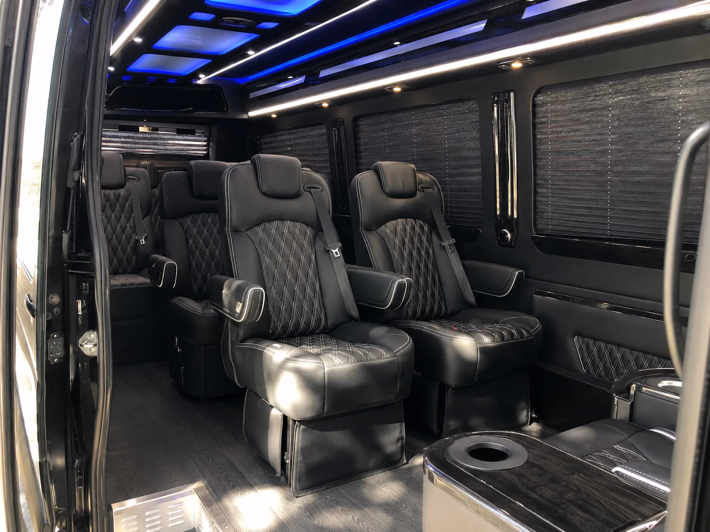 gaithersburg airport transportation onboard seating