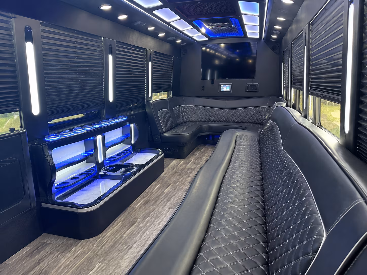 gaithersburg holiday party bus rental